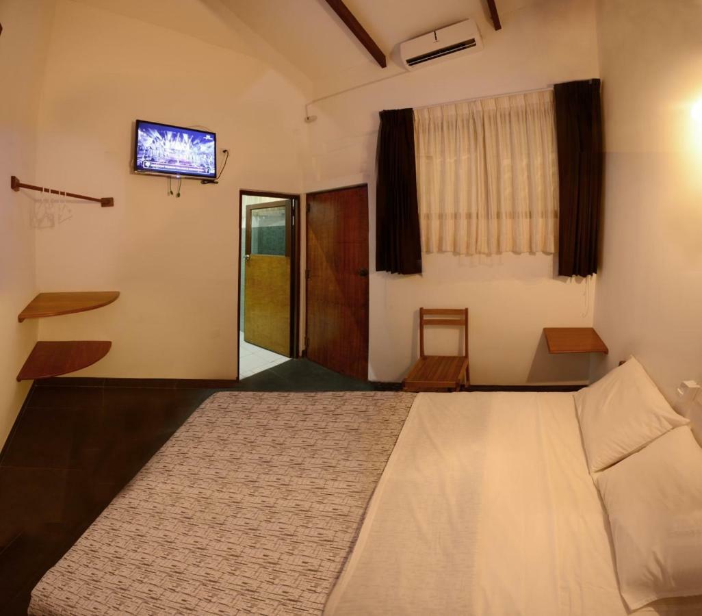 Hostal Casa Blanca Tarapoto Luaran gambar
