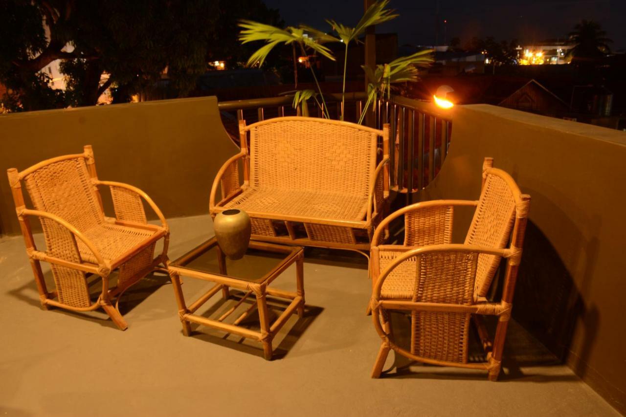Hostal Casa Blanca Tarapoto Luaran gambar